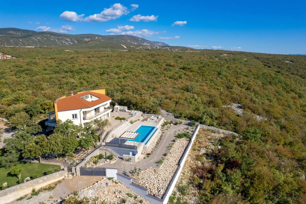 Luxury Villa Ostro With Pool & Krk Bridge View Кральевица Экстерьер фото